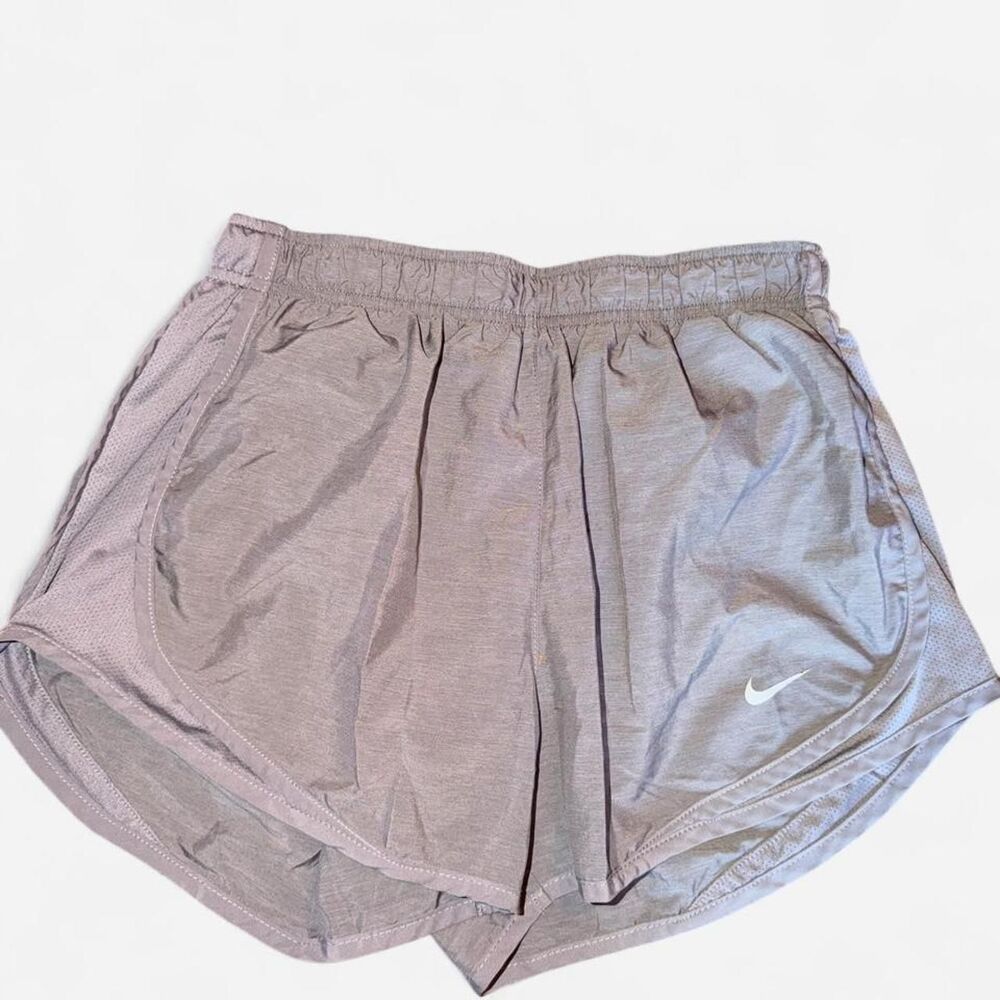 Nike Women's Grey and Pink Shorts